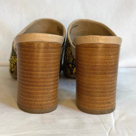 Crown Vintage Clara Floral Lace Peeptoe Embroidered Block Heel Mules Sandal Sz 8 - Picture 4 of 16